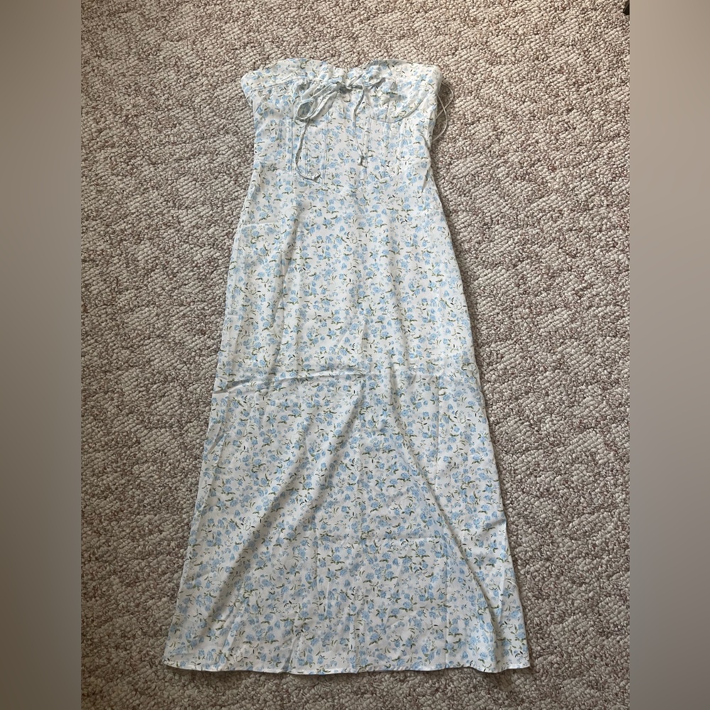 12th Tribe Blue and White Floral Dress